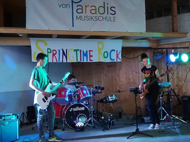 Tag der NÖ Musikschulen: Musikschulheuriger “Springtime Rock”